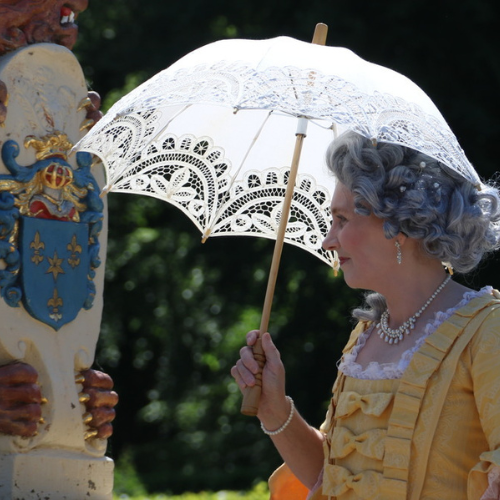 figureren op een borg kasteel plaisir courtois barok kostuum