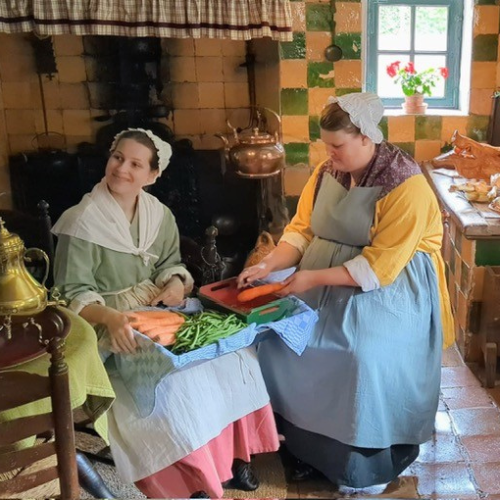 figuranten keuken kasteel plaisir courtois hofdans kostuum